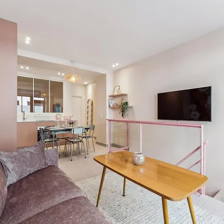 Elegant -roquette -6pers Apartment Paris